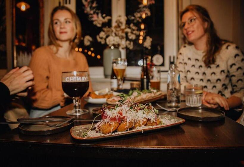 בית מלון כפרי Rose Red