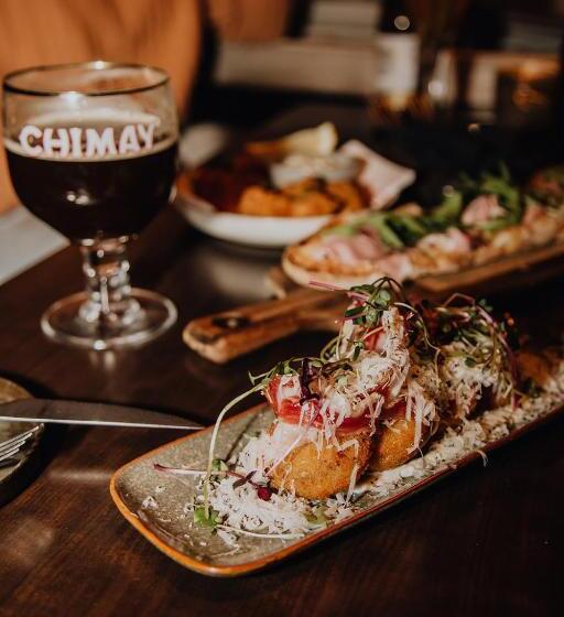 בית מלון כפרי Rose Red