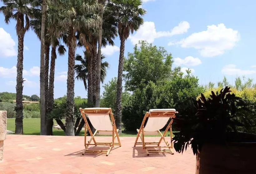 هتل روستایی Tenuta Aguglia