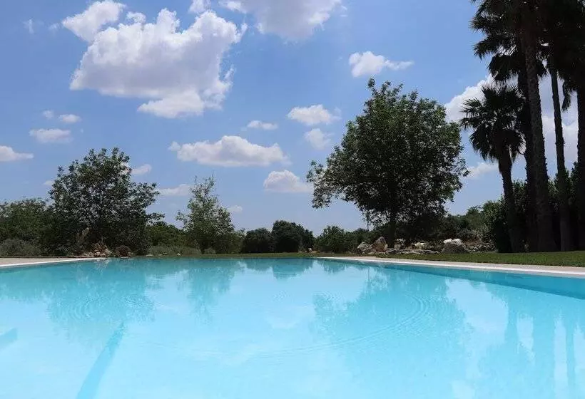 هتل روستایی Tenuta Aguglia