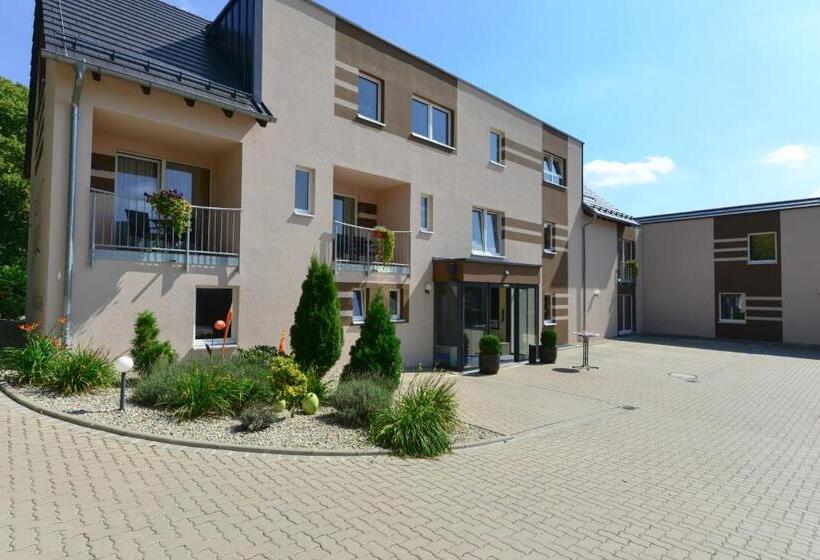 Hotel Schade S Wohlfühl