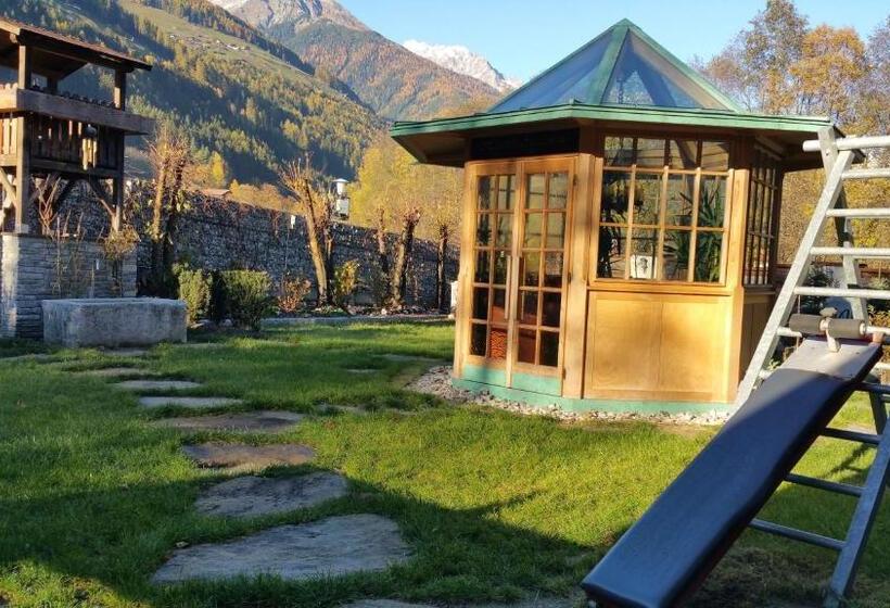 Отель Tiroler Adler