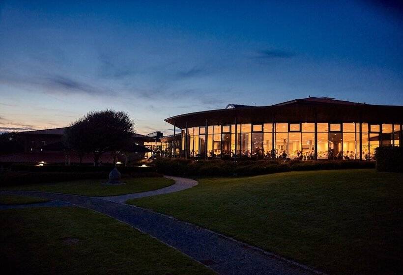 Trinity Hotel Og Konference