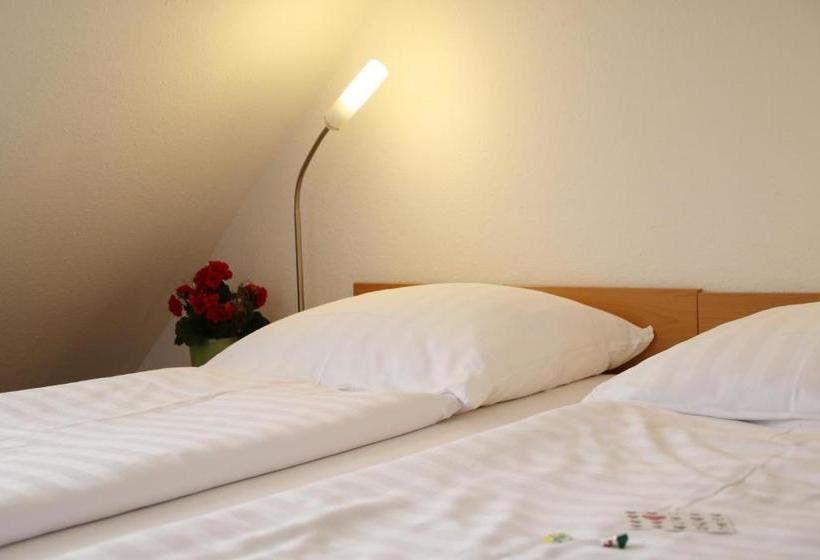 酒店 Württembergischer Hof