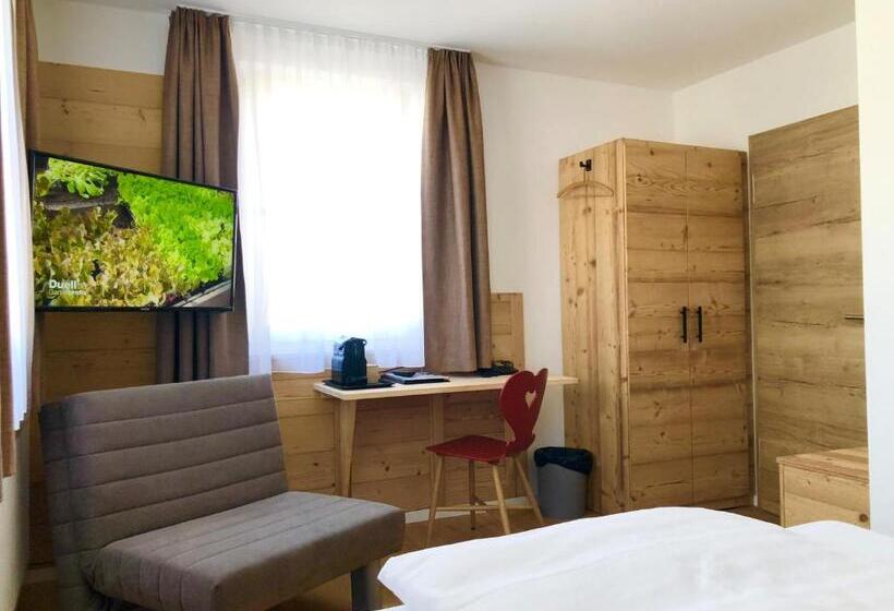 酒店 Württembergischer Hof