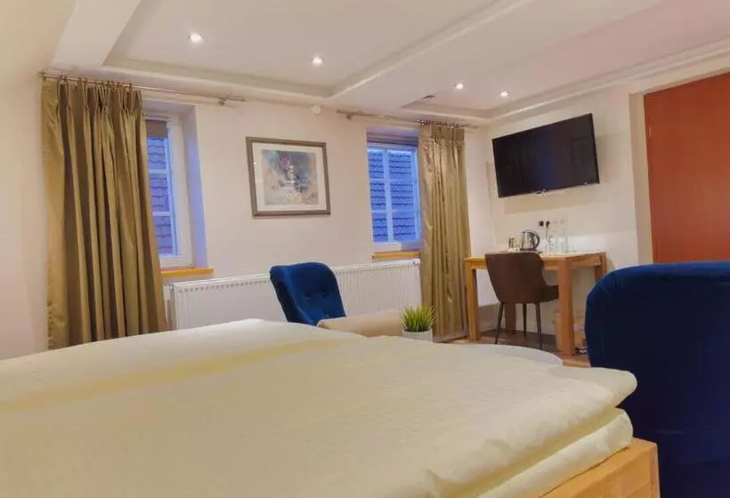 호텔 Zur Stadt Cassel