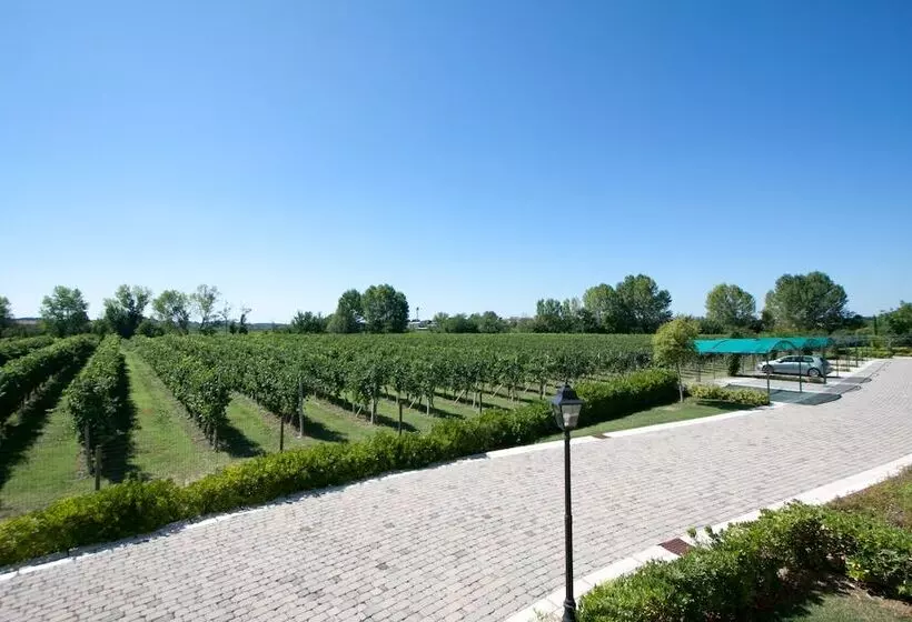 Резиденция Garda Resort Village