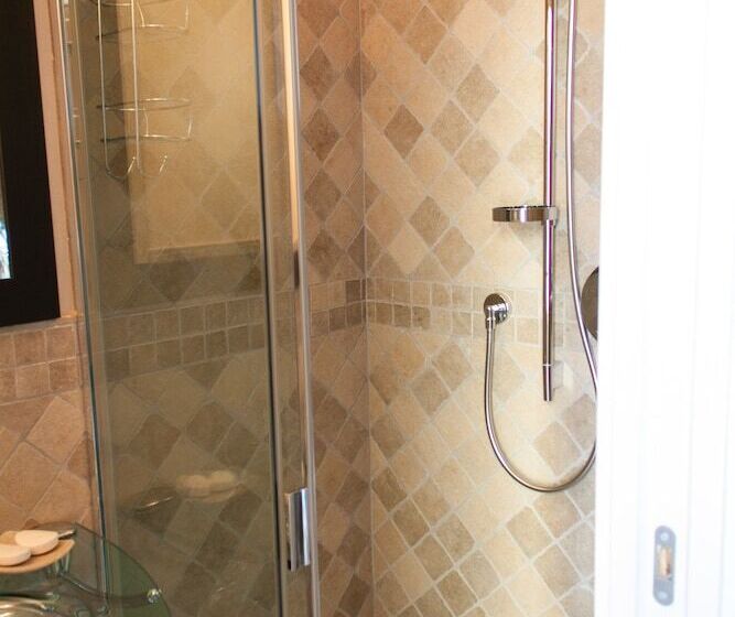 إقامة Garda Resort Village