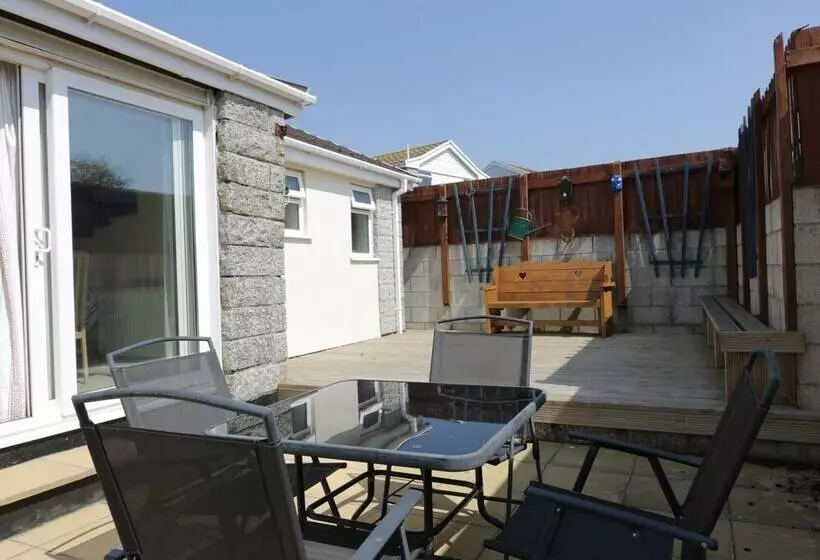 22 Trembel Road
