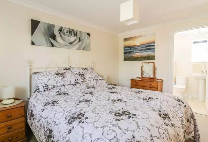 22 Trembel Road