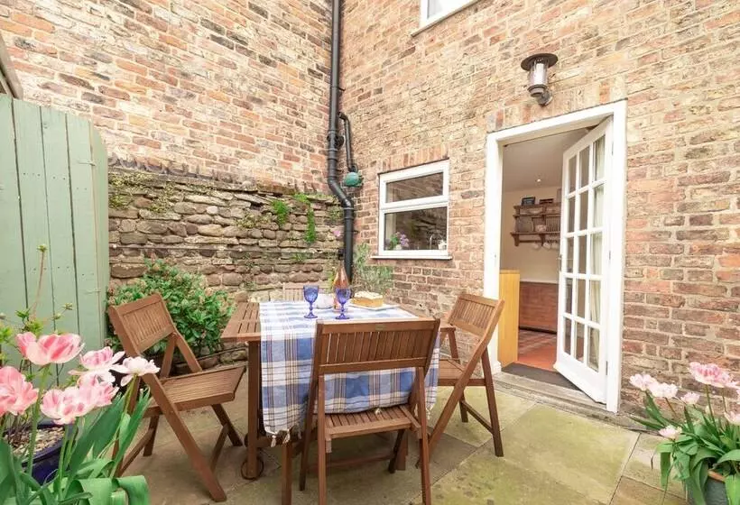 Chapel Cottage