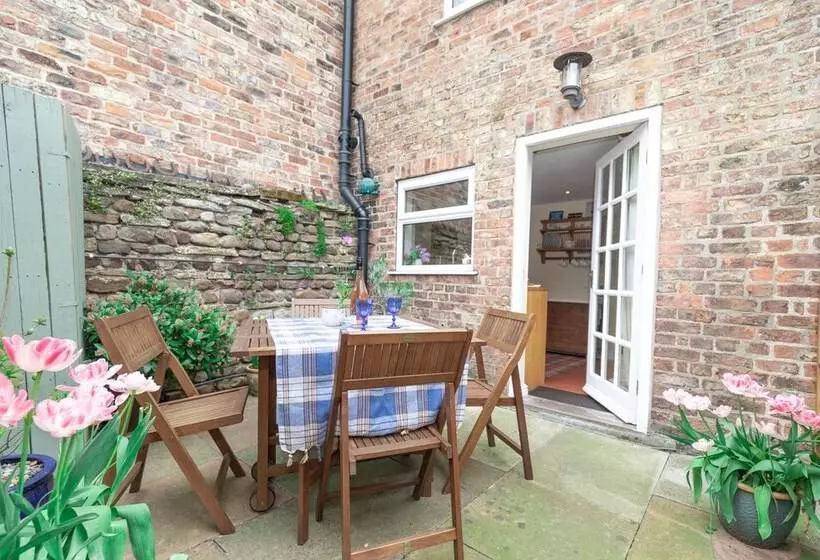 Chapel Cottage