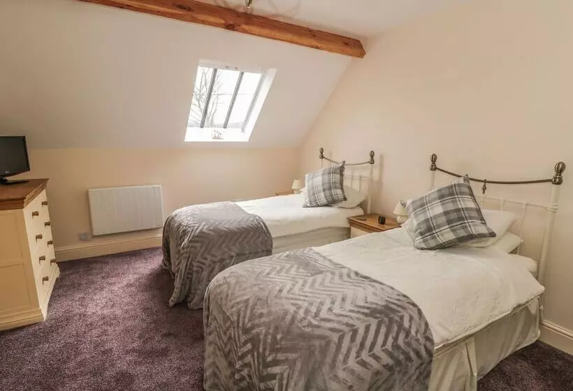 New Stable Cottage