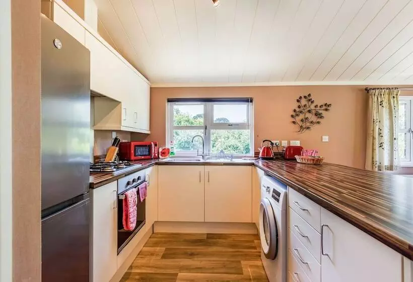 Poppy Lodge