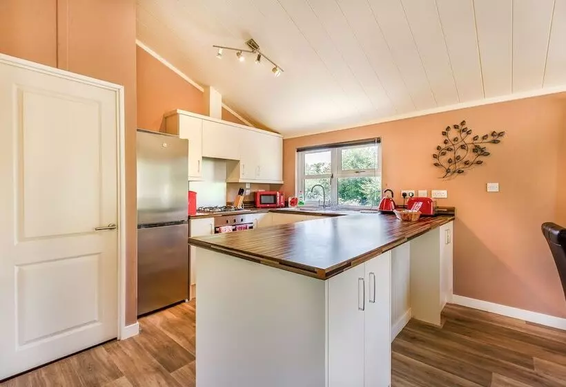 Poppy Lodge