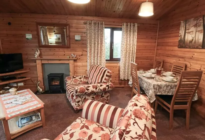 Sycamore Lodge