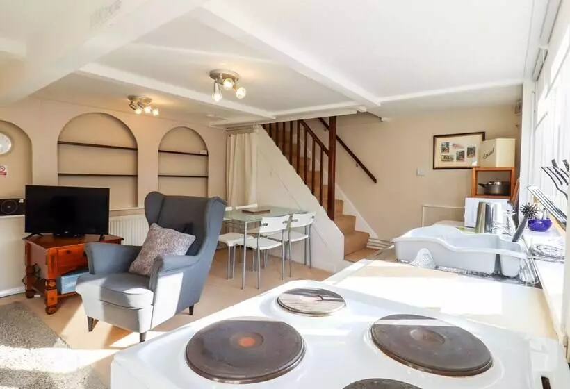 Vine Cottage