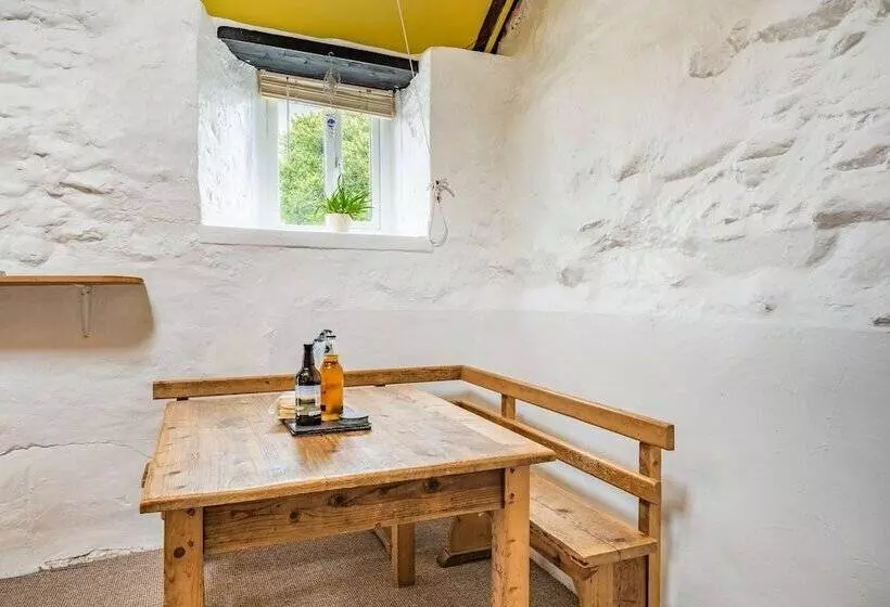 Celyn Farm Cottage