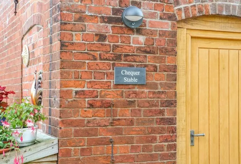Chequer Stable