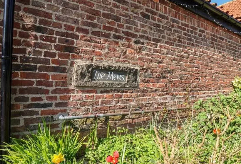 Cupid's Cottage