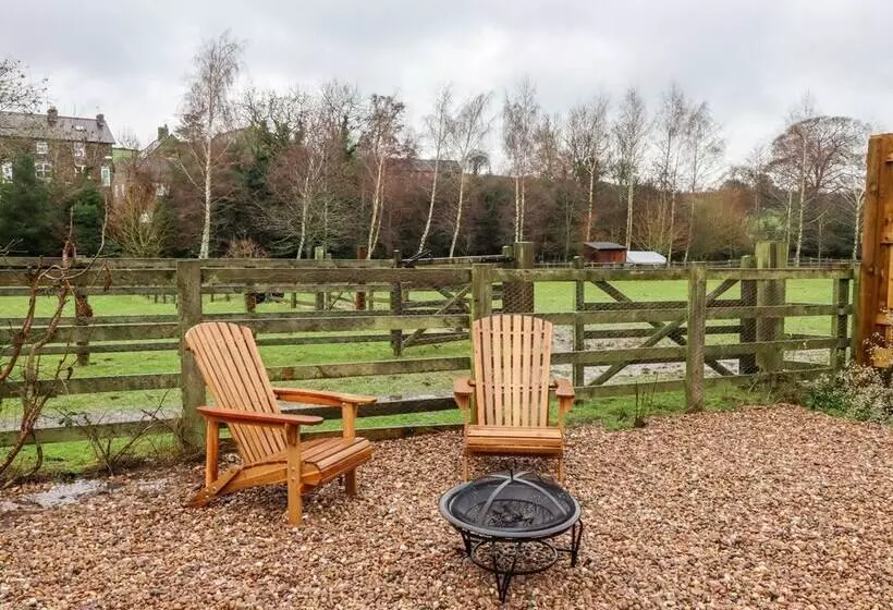 Lair Close Cottage