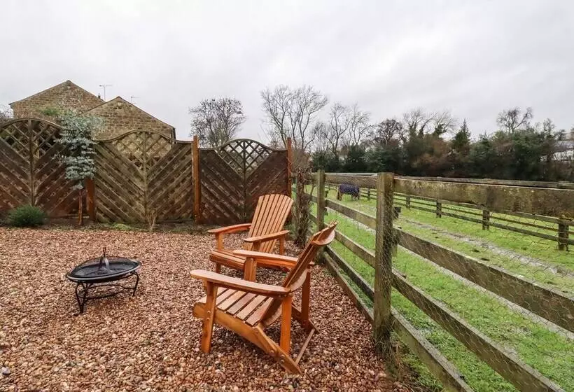 Lair Close Cottage