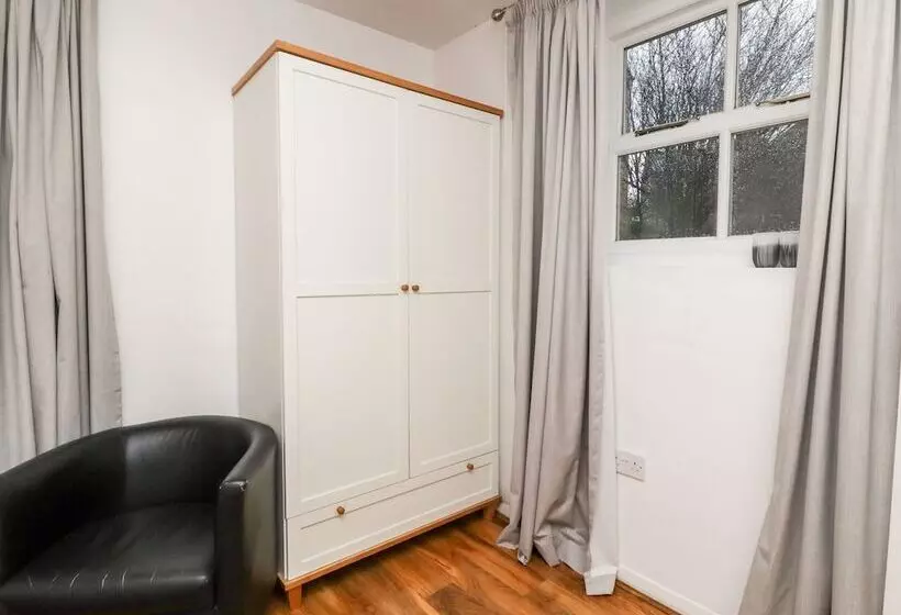Lair Close Cottage