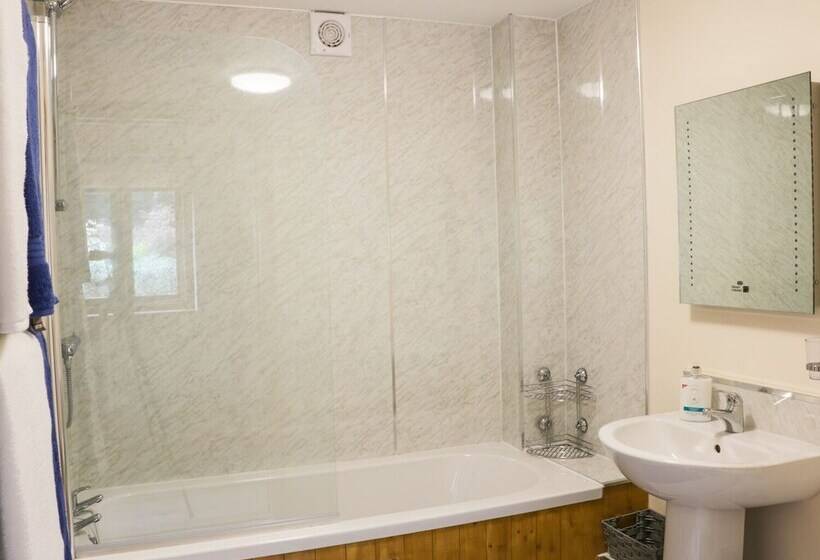 The Barn At Pillocks Green