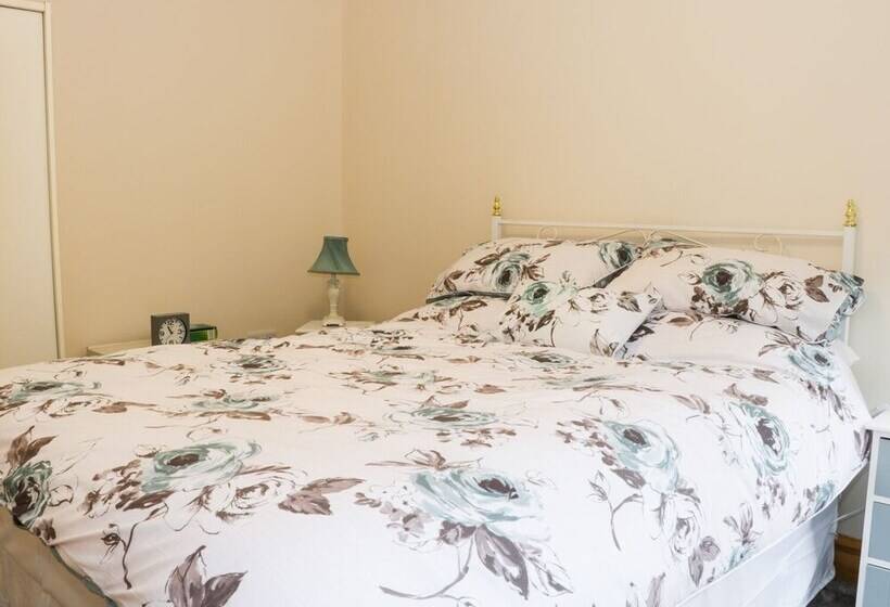 The Barn At Pillocks Green