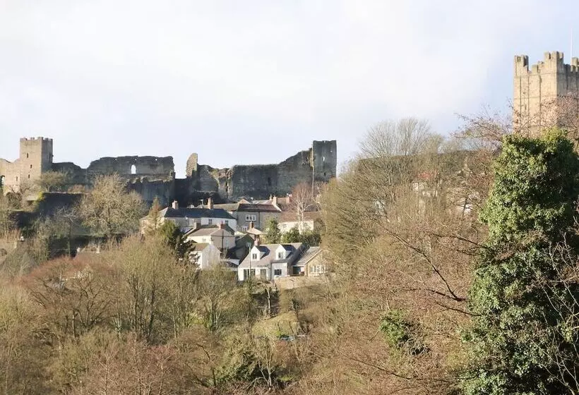 Thornlea