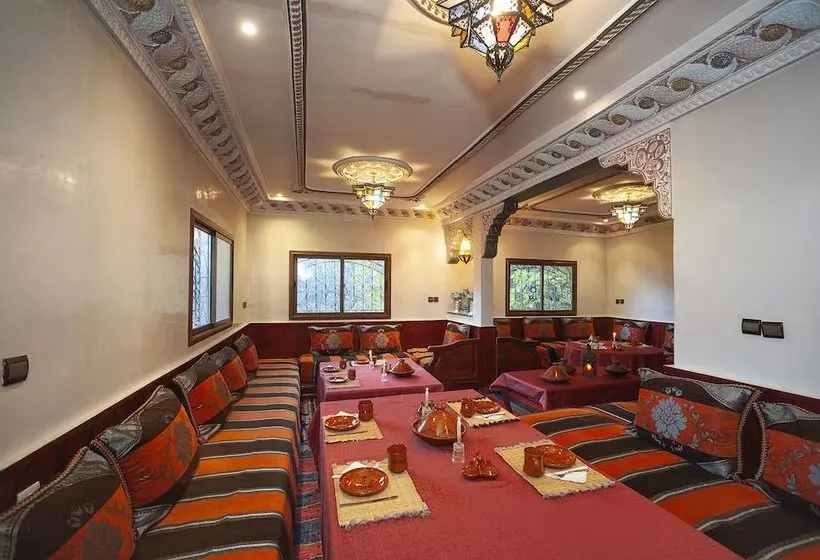 Aamiaismajoitus (B&B) Dar Adrar