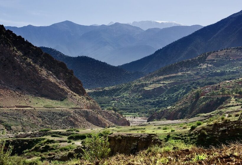 مبيت وإفطار Dar Adrar