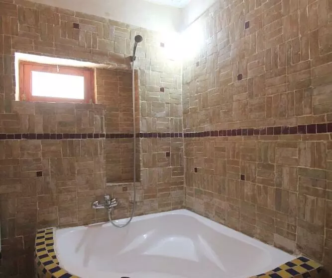 Aamiaismajoitus (B&B) Dar Adrar