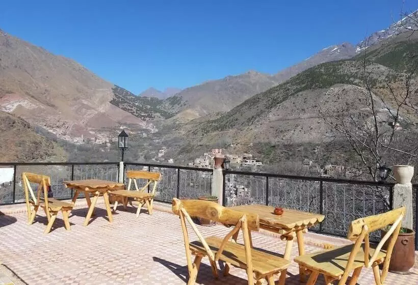 Aamiaismajoitus (B&B) Dar Adrar