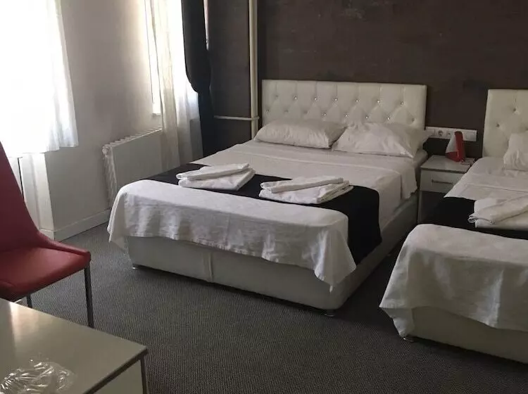 Demasus Otel