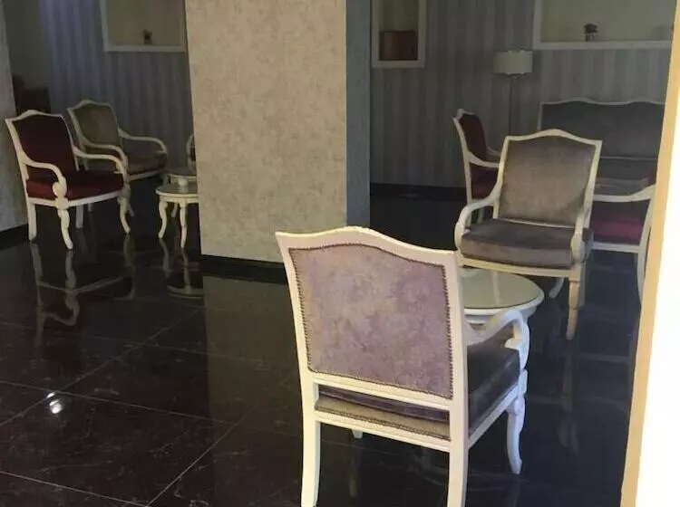 Demasus Otel
