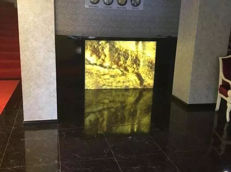 Demasus Otel