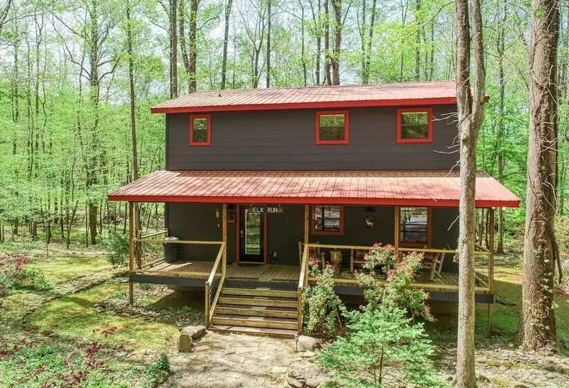 Elk Run On Cosby Creek   2 Bedrooms, 2 Baths, Sleeps 7 Cabin By Redawning