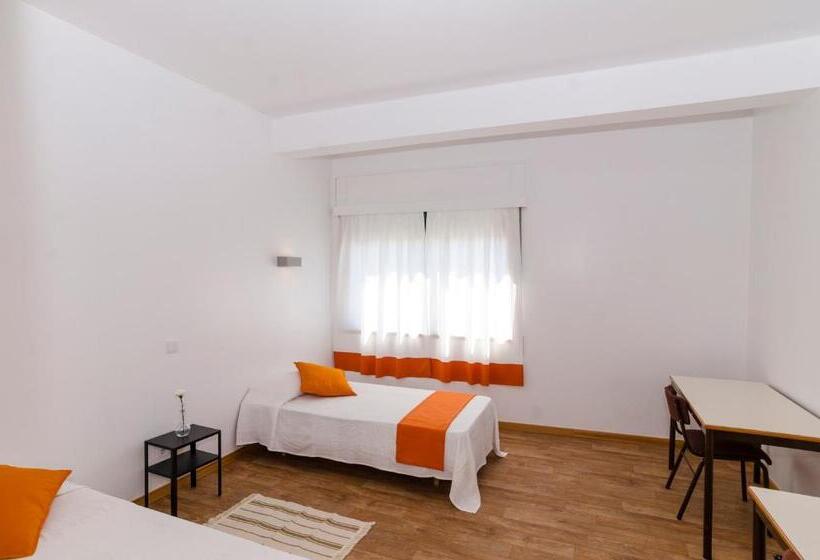Faro Albacor Residence   Hostel