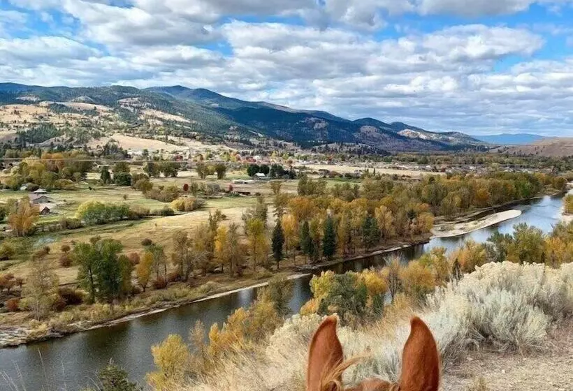 Fish Creek House Bed & Breakfast