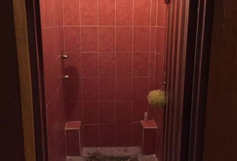 Hostal Alejo Monte Mar