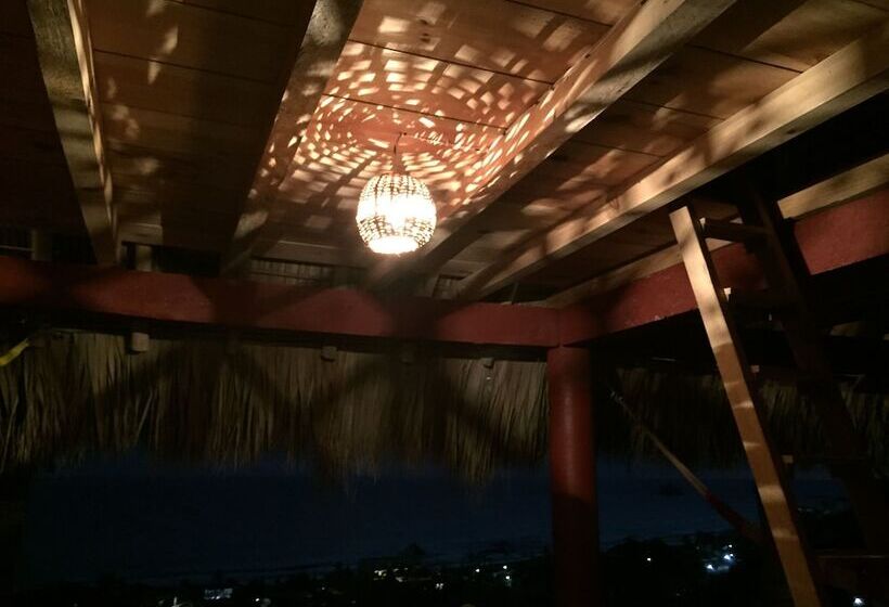 Hostal Alejo Monte Mar