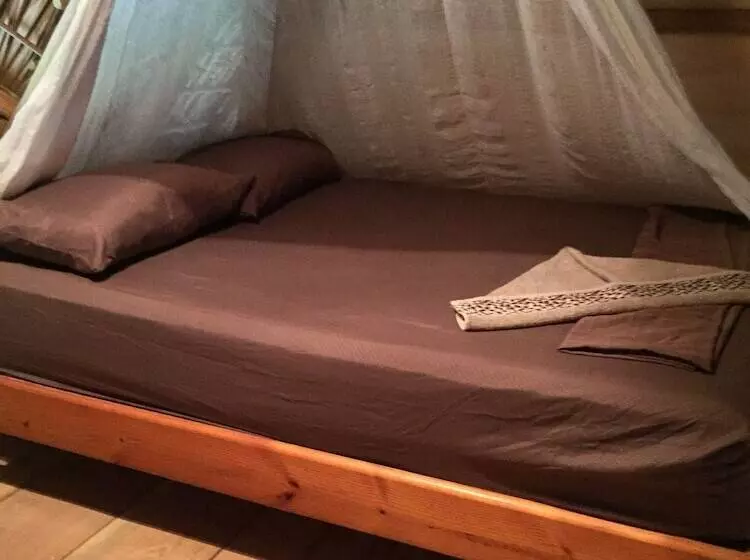 Hostal Alejo Monte Mar