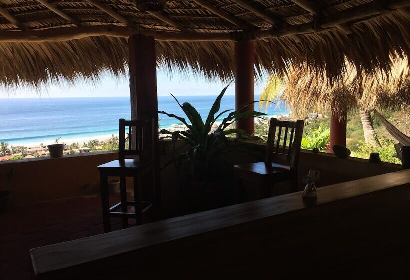 Hostal Alejo Monte Mar