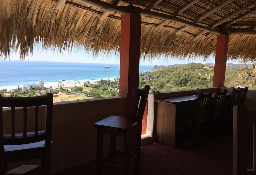 Hostal Alejo Monte Mar