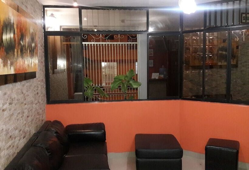 مسافرخانه Via Loma Blanca