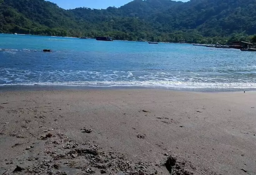 ホテル Cabanas Deep Blue