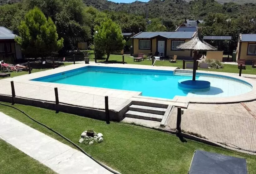 ホテル Estacion Potrero Cabañas Y Habitaciones