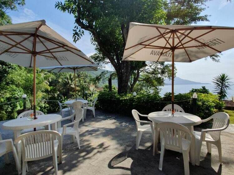 هتل Pousada Três Coqueiros