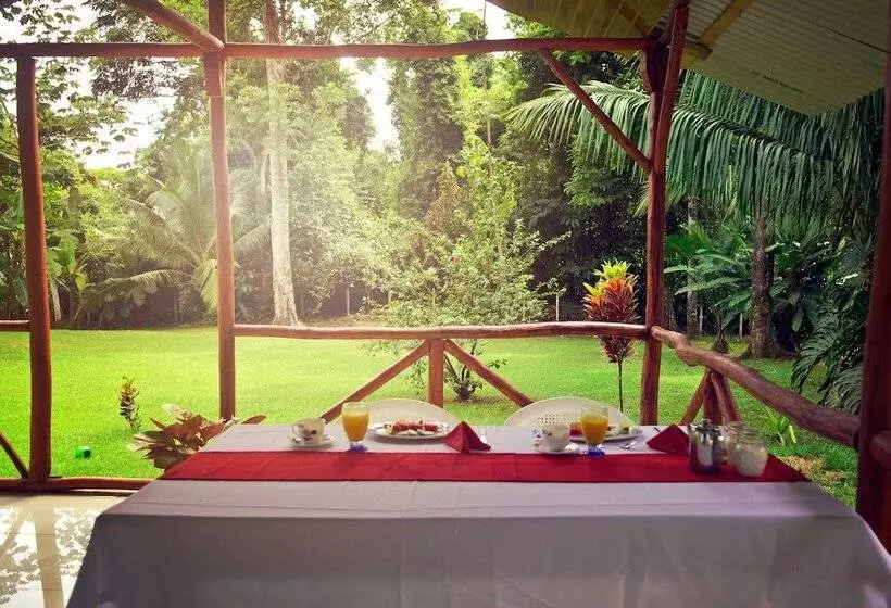 ホテル The Sunset Tucano Lodge